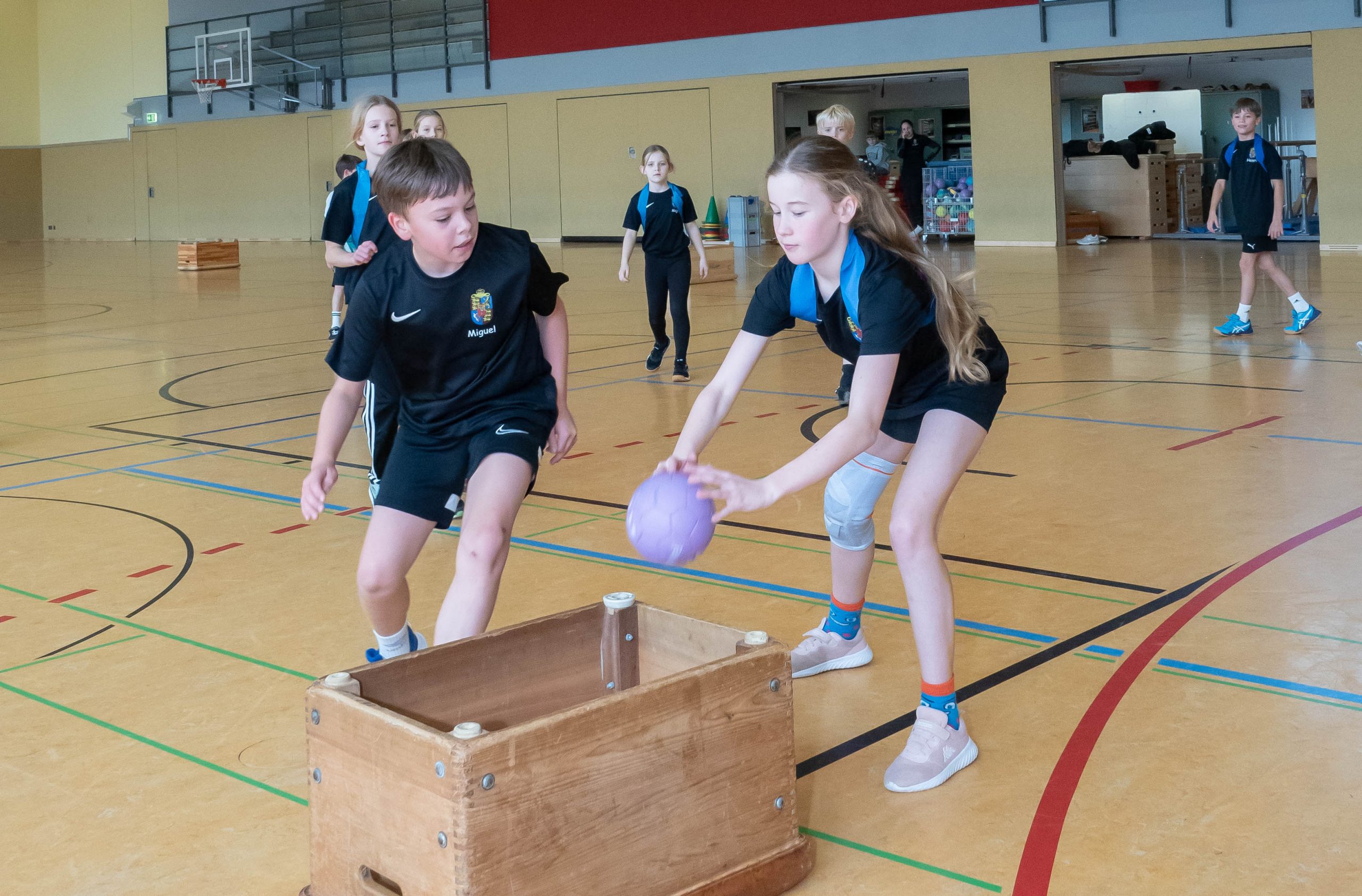 "viele coole Sachen gemacht" - Interview mit Profi-Handballern der HSG